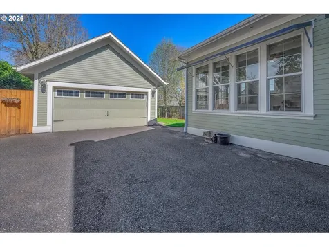 716 W 19th Street Vancouver WA 98660
