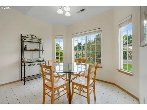 15902 NE 93rd Street Vancouver WA 98682