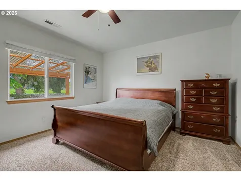15902 NE 93rd Street Vancouver WA 98682