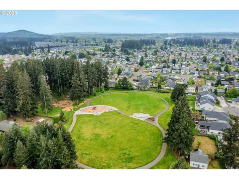 15902 NE 93rd Street Vancouver WA 98682
