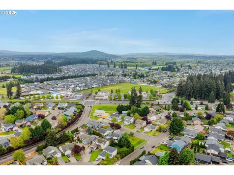15902 NE 93rd Street Vancouver WA 98682
