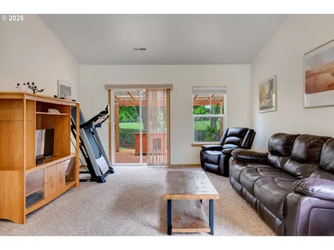 15902 NE 93rd Street Vancouver WA 98682