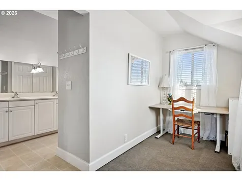 2055 Summer Street SE Salem OR 97302