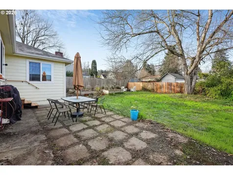 2055 Summer Street SE Salem OR 97302
