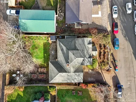 2055 Summer Street SE Salem OR 97302