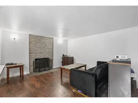 16820 SE Alder Street Portland OR 97233