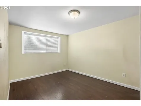 16820 SE Alder Street Portland OR 97233