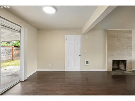 16820 SE Alder Street Portland OR 97233