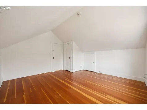 3320 NE 52nd Avenue Portland OR 97213