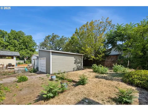3320 NE 52nd Avenue Portland OR 97213