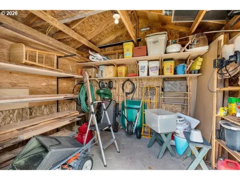 222 SW Meadow Lakes Drive Prineville OR 97754