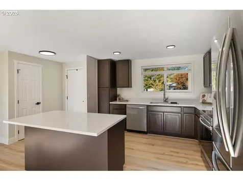 15507 SE 14th Street Vancouver WA 98683