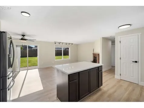15507 SE 14th Street Vancouver WA 98683
