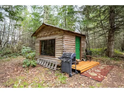 83715 Peninsula Road Fall Creek OR 97438