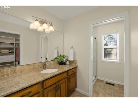 2366 NE Lindsey Drive Hillsboro OR 97124