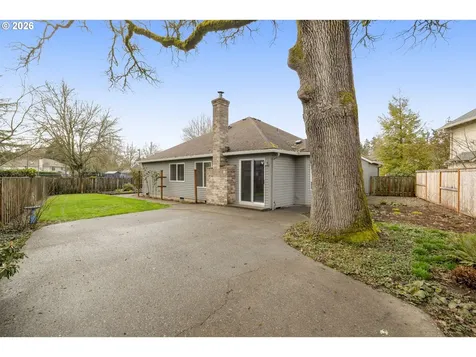 2366 NE Lindsey Drive Hillsboro OR 97124