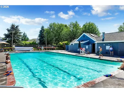 2366 NE Lindsey Drive Hillsboro OR 97124