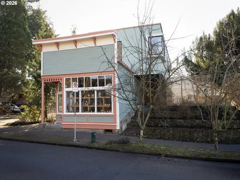 5340 SE Lincoln Street Portland OR 97215