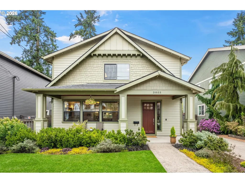 3803 SE Nehalem Street Portland OR 97202