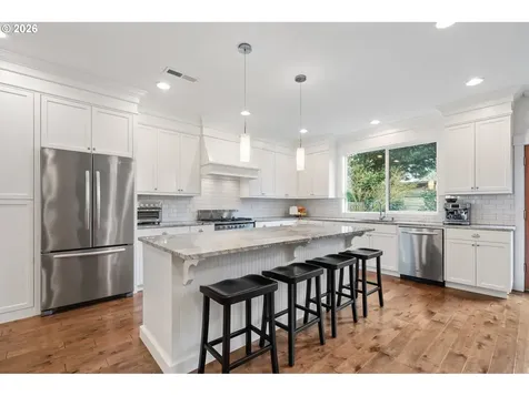 3803 SE Nehalem Street Portland OR 97202