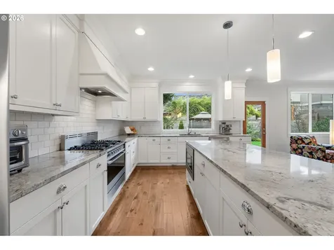 3803 SE Nehalem Street Portland OR 97202