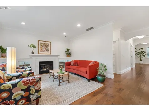 3803 SE Nehalem Street Portland OR 97202