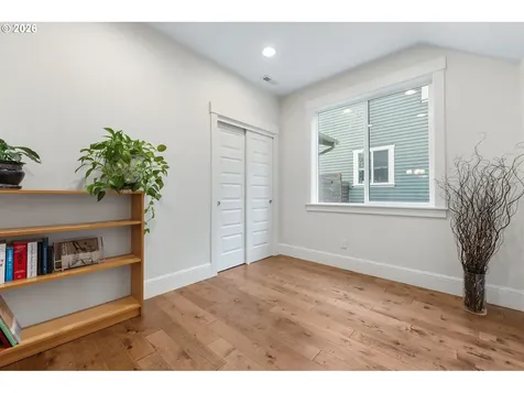 3803 SE Nehalem Street Portland OR 97202