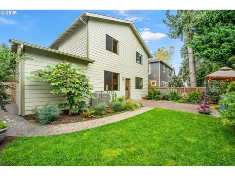 3803 SE Nehalem Street Portland OR 97202
