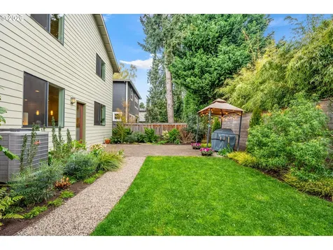 3803 SE Nehalem Street Portland OR 97202