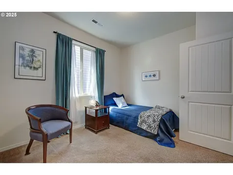 2126 S Wind River Circle Ridgefield WA 98642