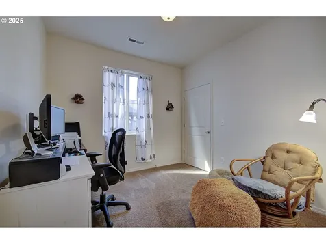 2126 S Wind River Circle Ridgefield WA 98642