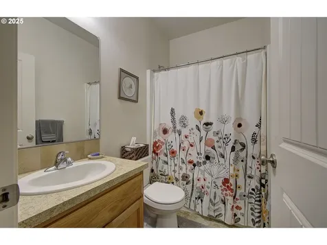 2126 S Wind River Circle Ridgefield WA 98642