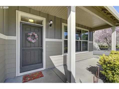 2126 S Wind River Circle Ridgefield WA 98642