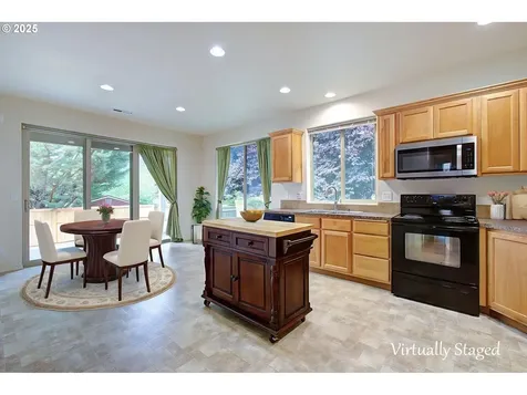 2126 S Wind River Circle Ridgefield WA 98642