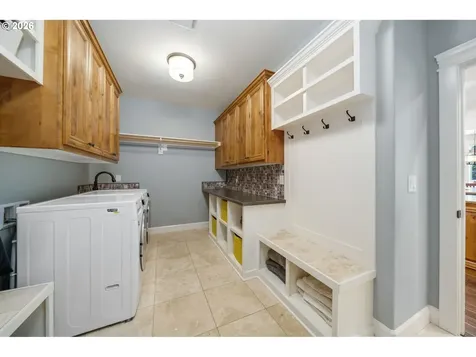 12502 NW 49th Avenue Vancouver WA 98685