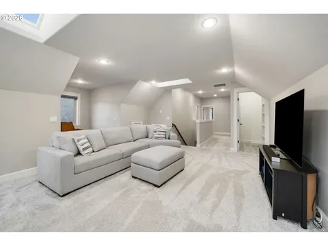 12502 NW 49th Avenue Vancouver WA 98685