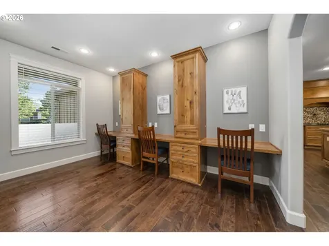 12502 NW 49th Avenue Vancouver WA 98685