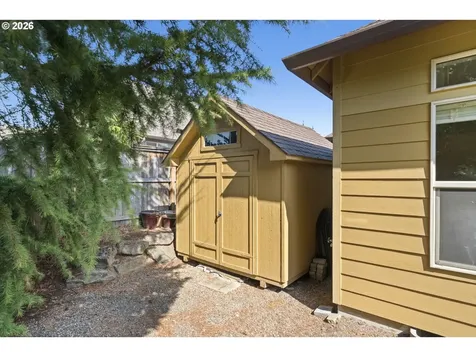 12502 NW 49th Avenue Vancouver WA 98685