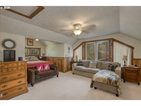 16493 NE Major Lane Yamhill OR 97148