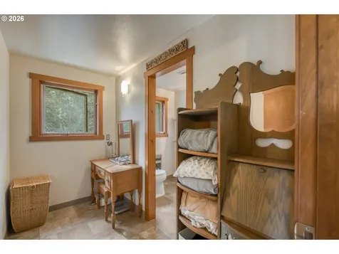 16493 NE Major Lane Yamhill OR 97148