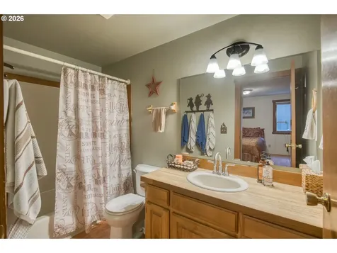 16493 NE Major Lane Yamhill OR 97148
