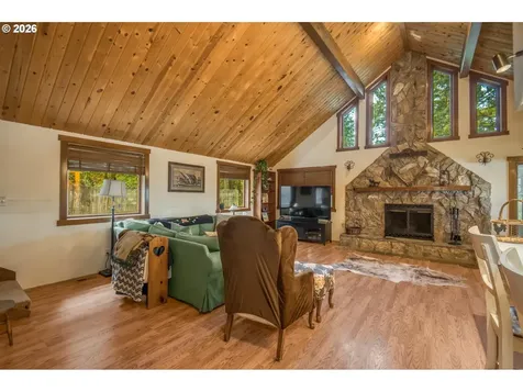 16493 NE Major Lane Yamhill OR 97148