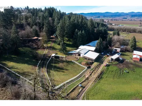 16493 NE Major Lane Yamhill OR 97148