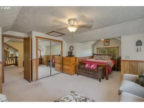 16493 NE Major Lane Yamhill OR 97148