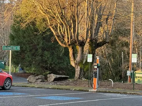 81739 Christmas Tree Road Seaside OR 97138