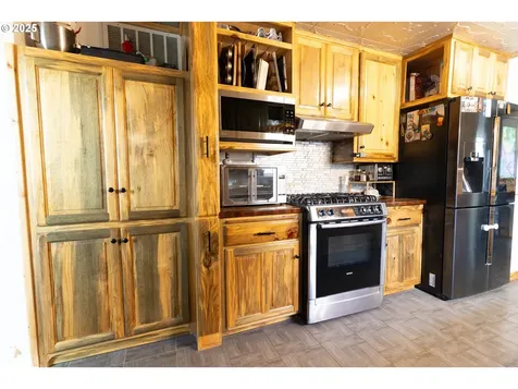 110 Lake Avenue La Grande OR 97850