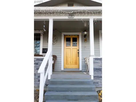 110 Lake Avenue La Grande OR 97850