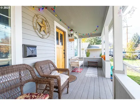 110 Lake Avenue La Grande OR 97850