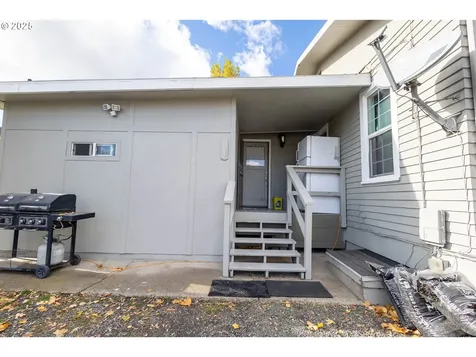110 Lake Avenue La Grande OR 97850