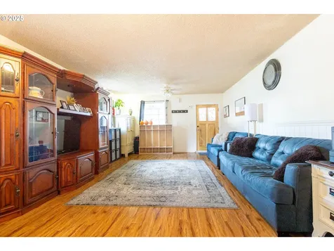 110 Lake Avenue La Grande OR 97850